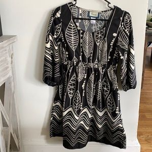 Black & cream leaf pattern dress (has pockets!)